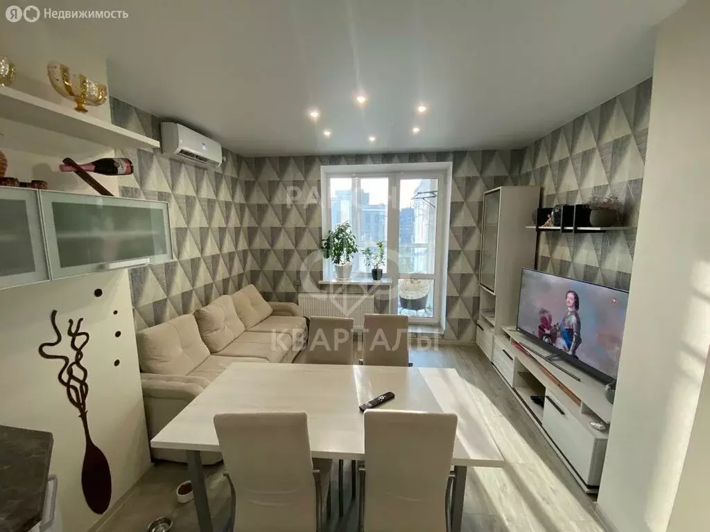 2-комнатная квартира: Волгоград, Промышленная улица, 8 (58 м) - Фото 1
