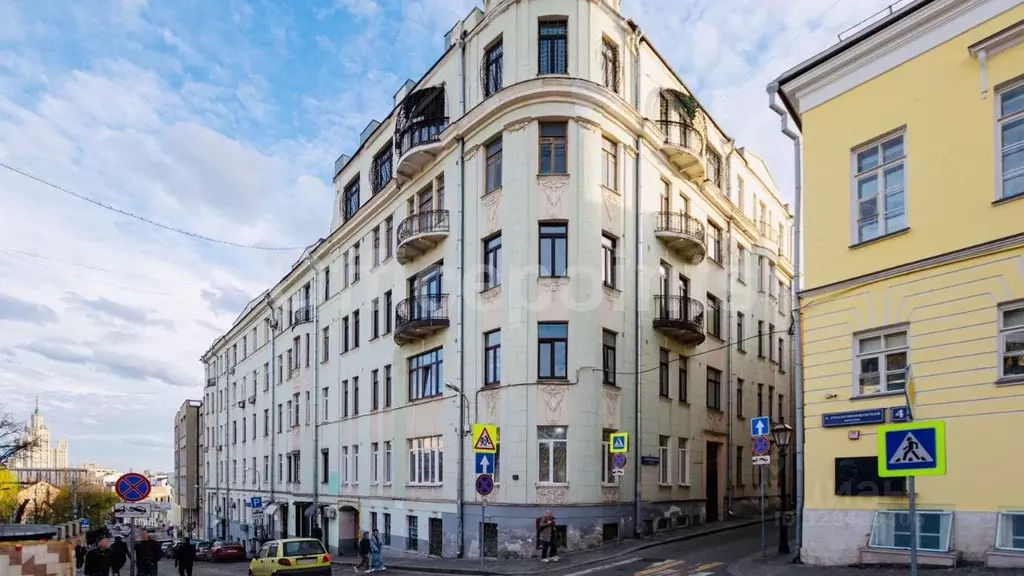 Помещение свободного назначения в Москва Большой Спасоглинищевский ... - Фото 1