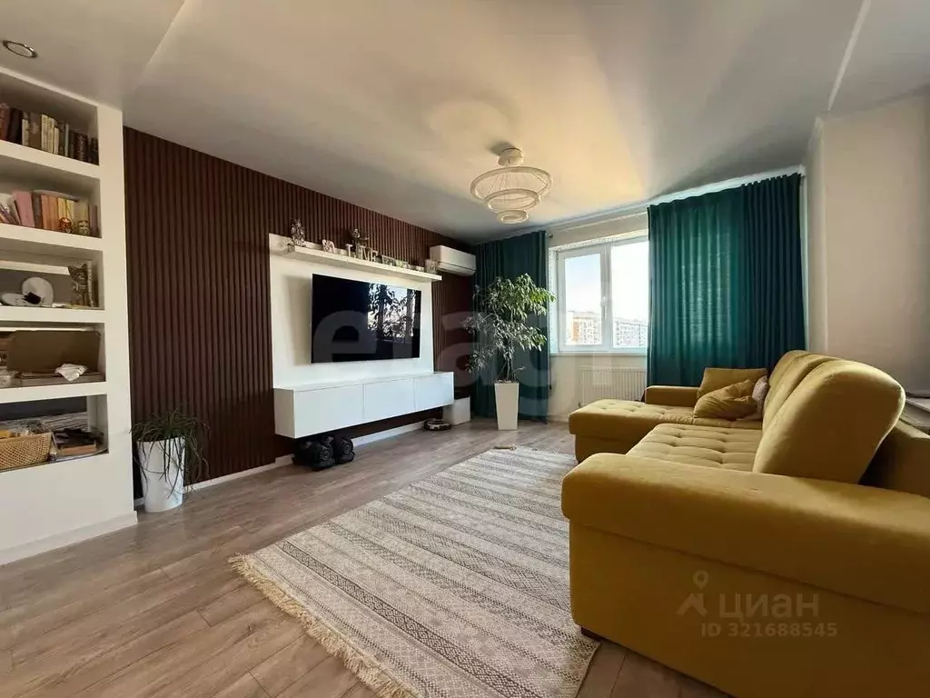 3-к кв. Саратовская область, Энгельс ул. Тельмана, 25 (93.8 м) - Фото 1