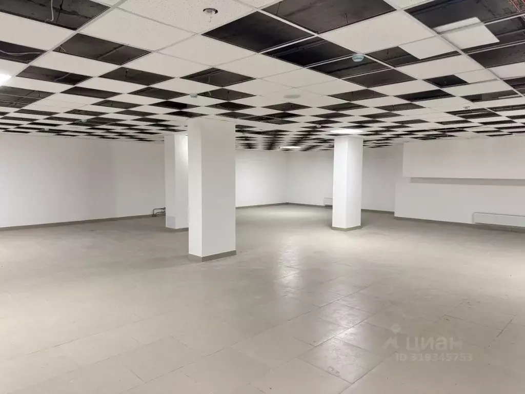 Помещение свободного назначения в Алтайский край, Барнаул ... - Фото 0