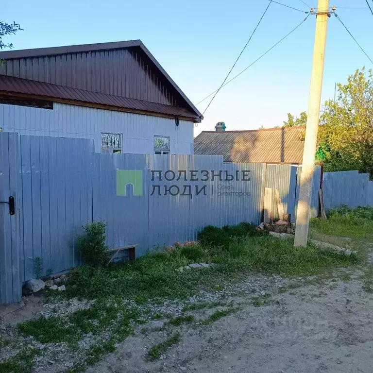 Дом в Саратовская область, Саратов туп. 3-й Ново-Автобусный (70 м) - Фото 0
