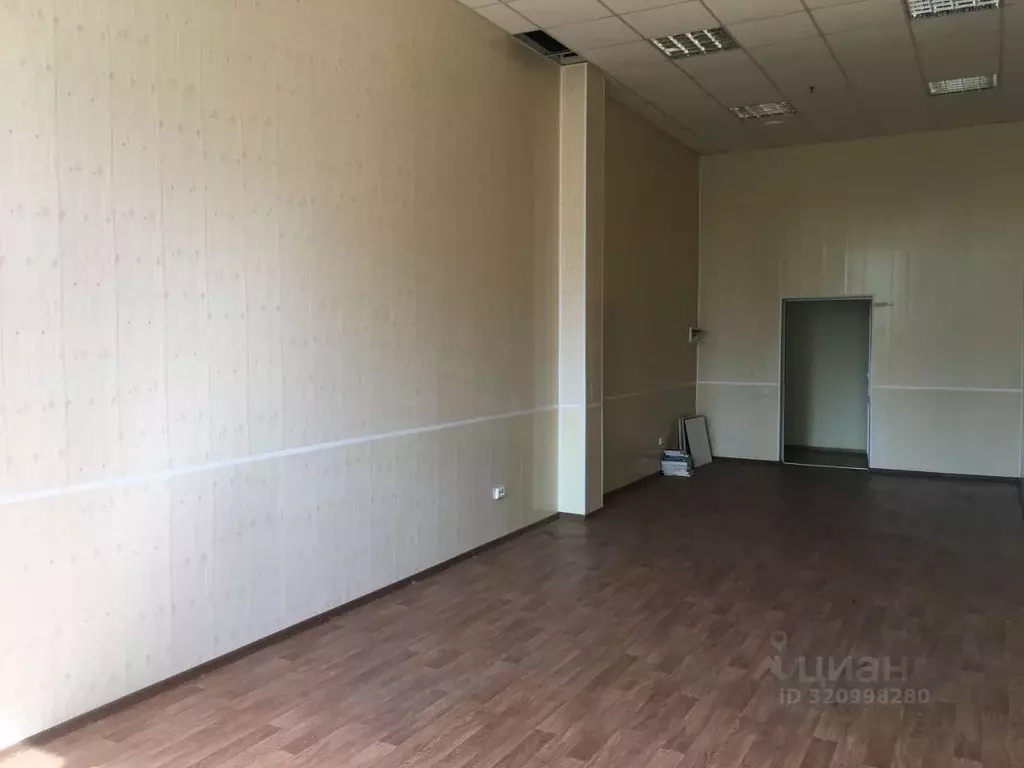 Помещение свободного назначения в Самарская область, Тольятти 9-й ... - Фото 1