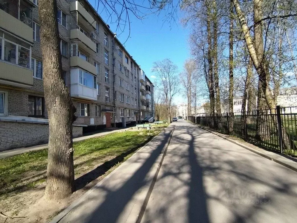 1-к кв. Ленинградская область, Кириши просп. Ленина, 10 (30.1 м) - Фото 2