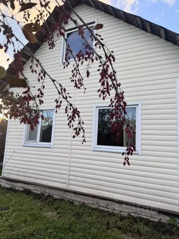 Дом в Ленинградская область, Выборг Дружба СНТ, ул. Солнечная, 4 (50 ... - Фото 1