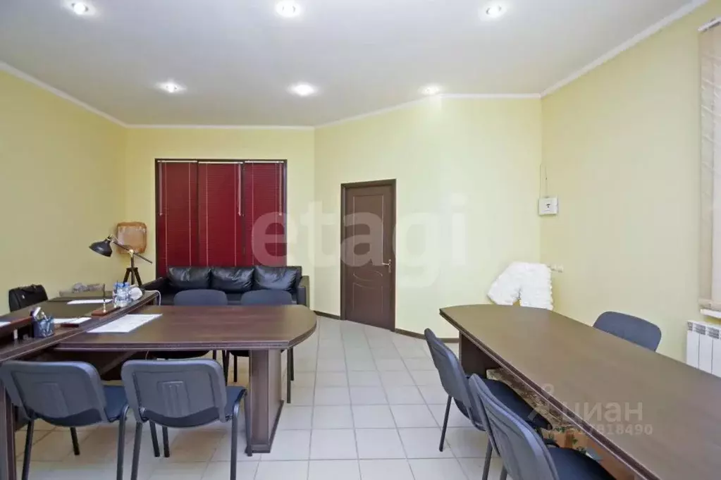 Дом в Омская область, Омск ул. Орджоникидзе, 237 (522 м) - Фото 0