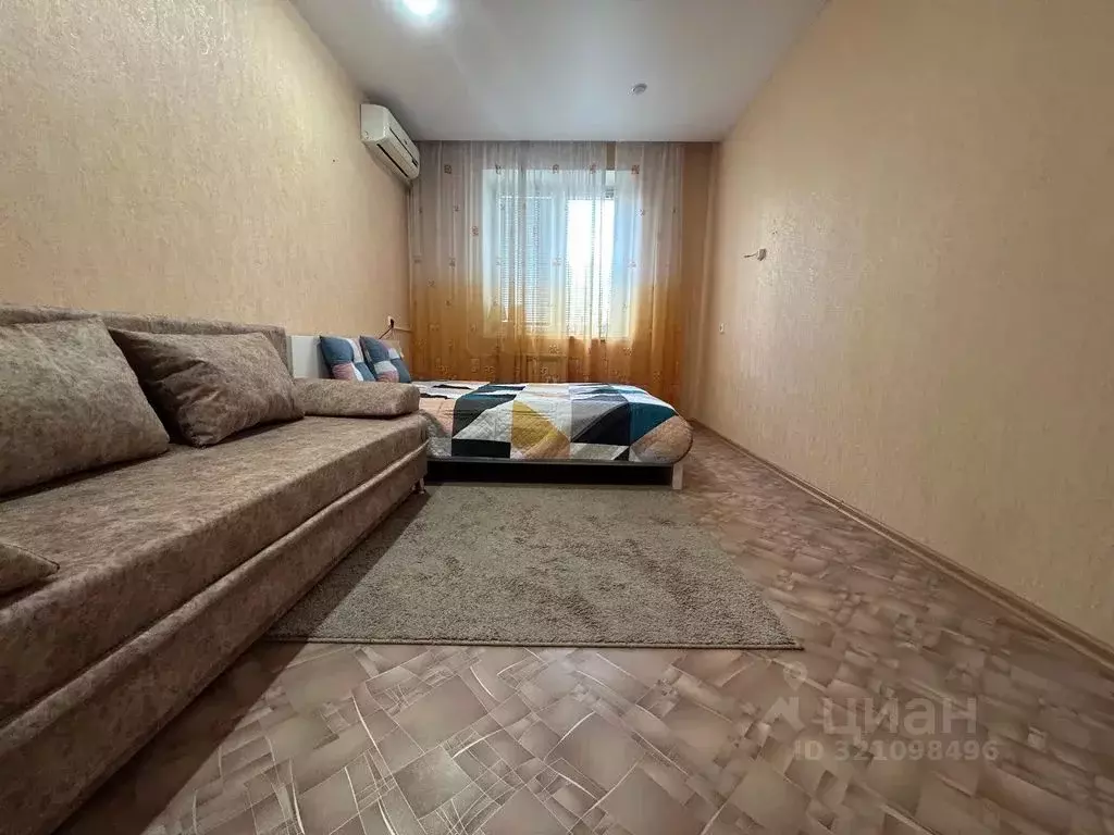 2-к кв. Татарстан, Набережные Челны ул. Ахметшина, 126 (65.0 м) - Фото 1