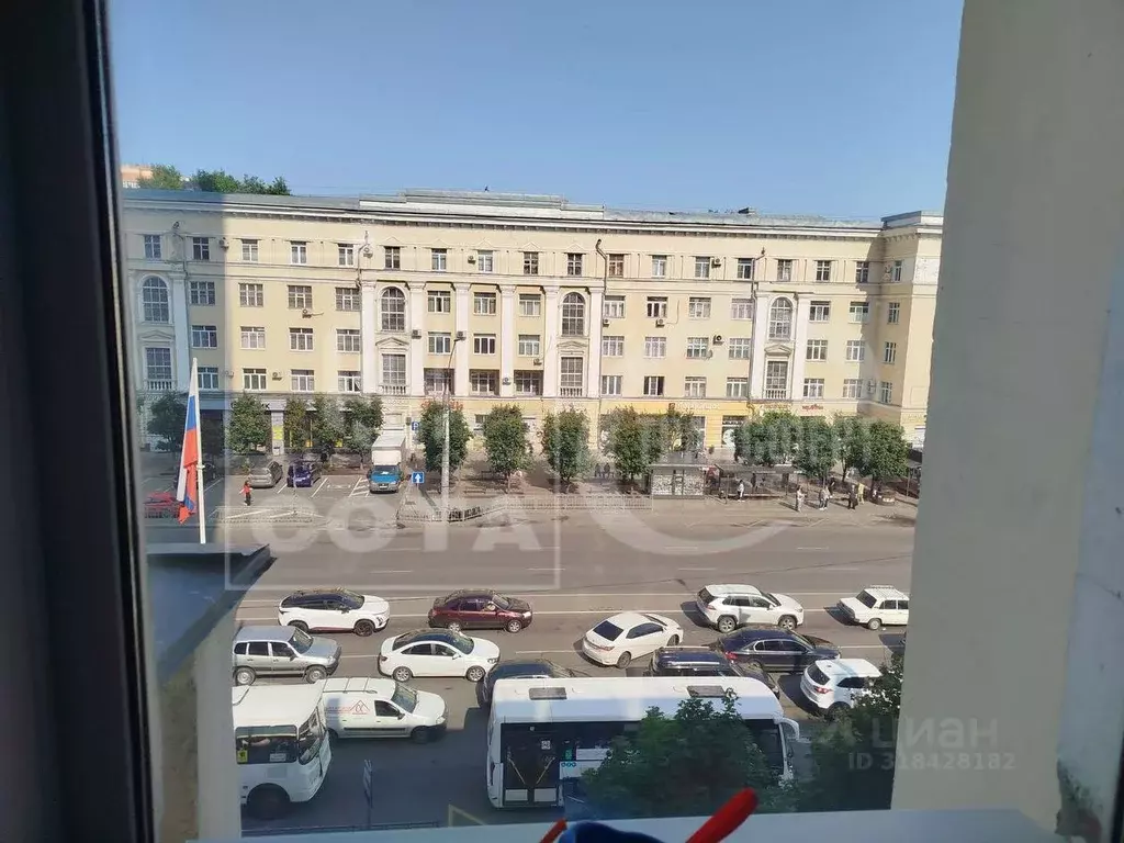 2-к кв. Воронежская область, Воронеж Кольцовская ул., 33 (42.8 м) - Фото 0
