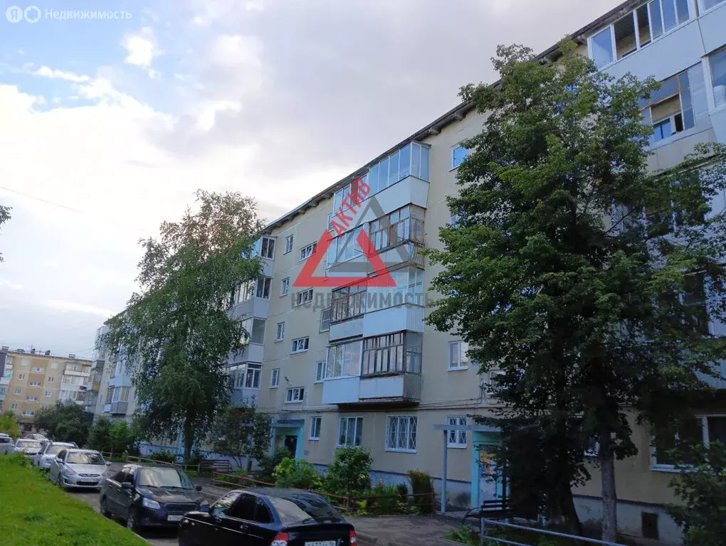 2-комнатная квартира: Каменск-Уральский, улица Кирова, 45Б (42.4 м) - Фото 2