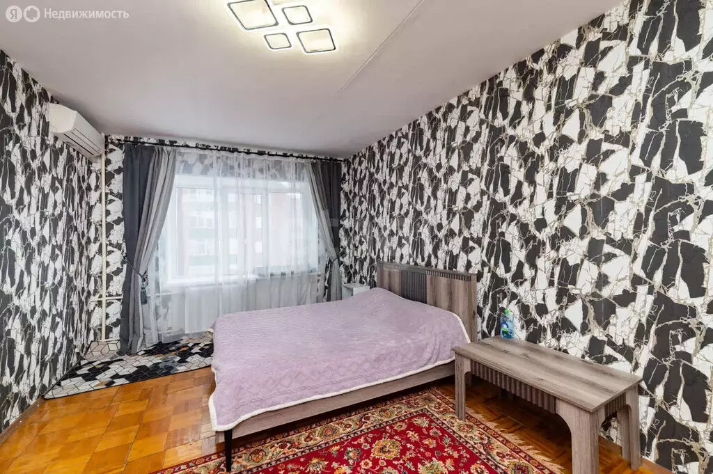 4-комнатная квартира: Курган, улица Климова, 41 (135.8 м) - Фото 1