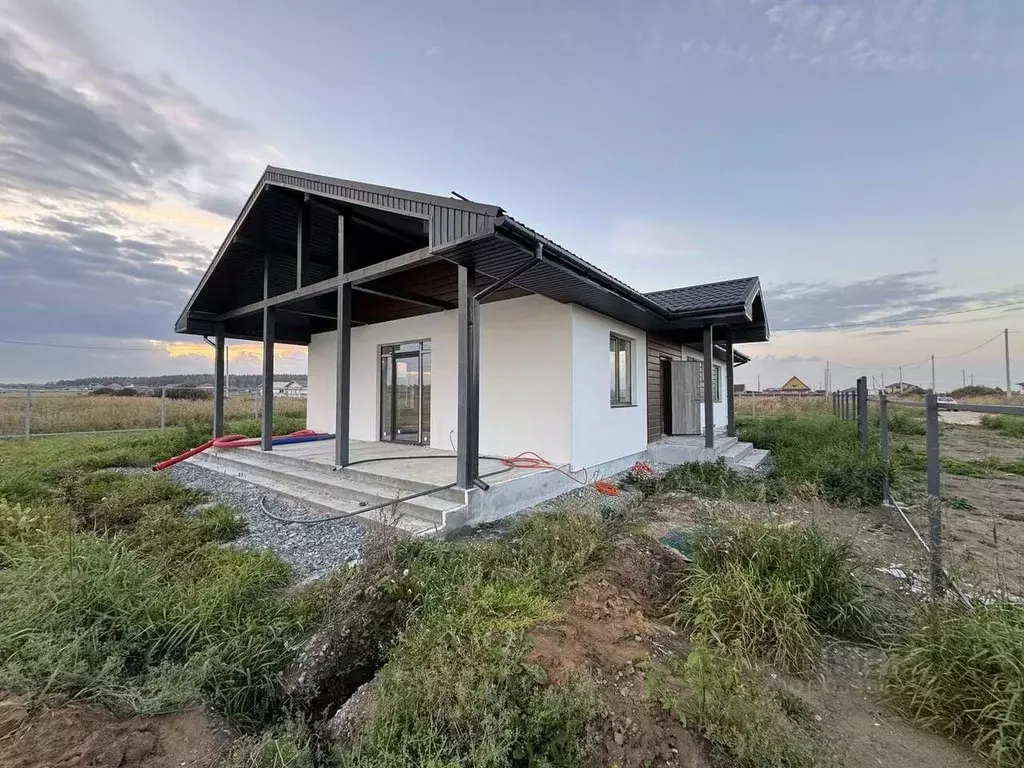 Дом в Свердловская область, Полевской городской округ, пос. Зеленый ... - Фото 1