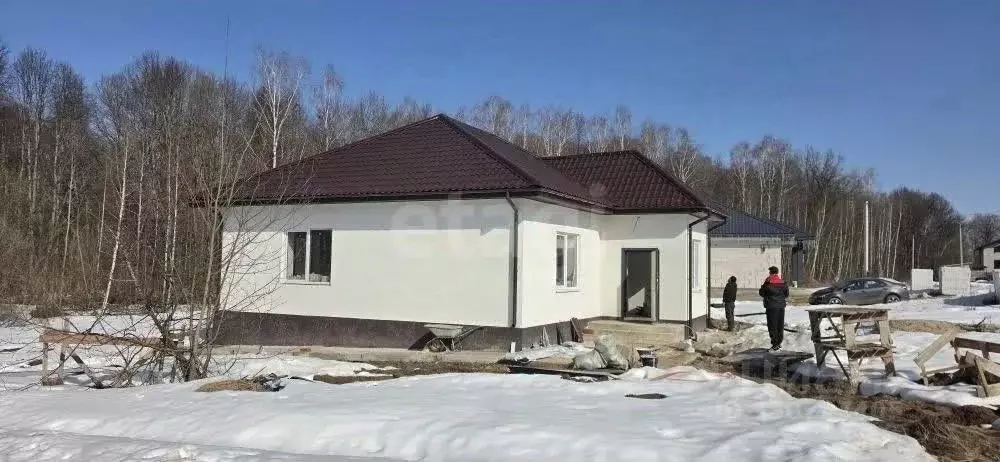 Дом в Калужская область, пос. Ферзиково ул. Луговая проезд 4 (96 м) - Фото 1