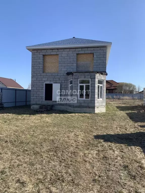 Дом в Свердловская область, Каменск-Уральский Старый Каменск мкр,  ... - Фото 1