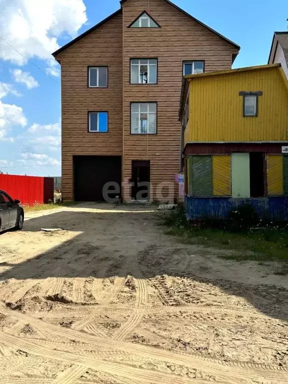 Дом в Ямало-Ненецкий АО, Новый Уренгой 24 (497 м) - Фото 1