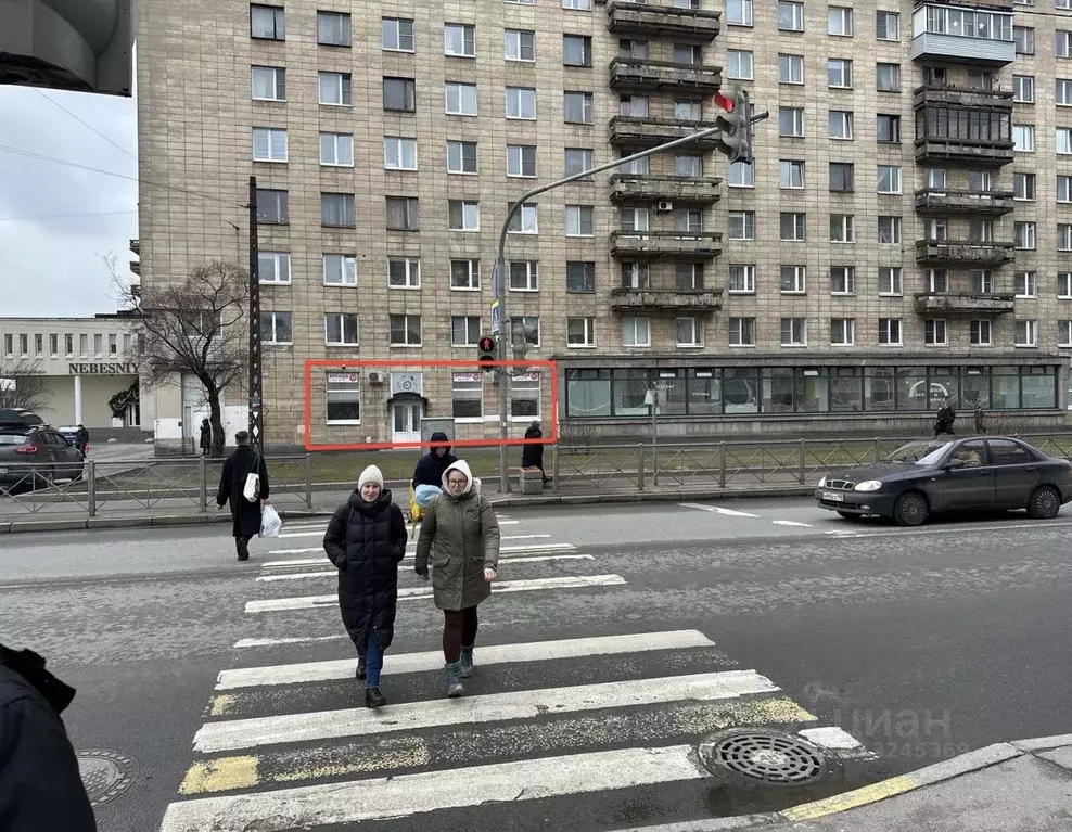 Помещение свободного назначения в Санкт-Петербург Большеохтинский ... - Фото 0