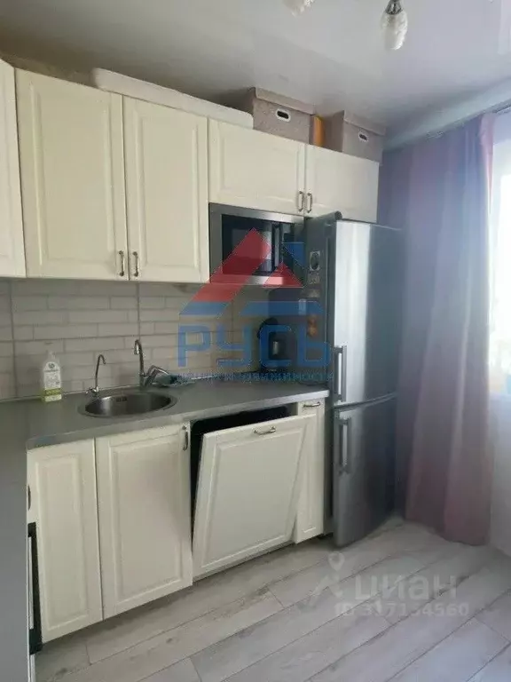 4-к кв. Челябинская область, Челябинск Пекинская ул., 19А (84.0 м) - Фото 1