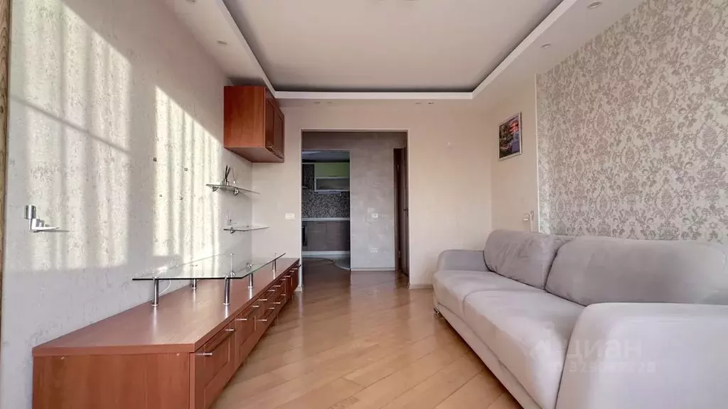 3-к кв. Санкт-Петербург просп. Юрия Гагарина, 48к2 (80.8 м) - Фото 2