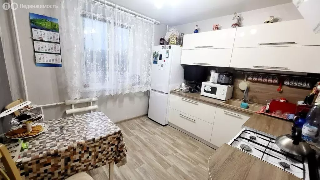 2-комнатная квартира: Сыктывкар, улица Мира, 29 (51.8 м) - Фото 0