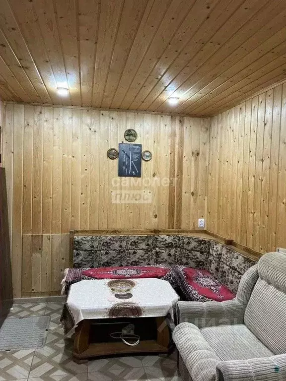 Дом в Кабардино-Балкария, Нальчик ул. Нахушева, 118А (200 м) - Фото 1