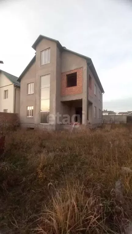 Дом в Ингушетия, Магас ул. Эльберта Нальгиева (360 м) - Фото 0