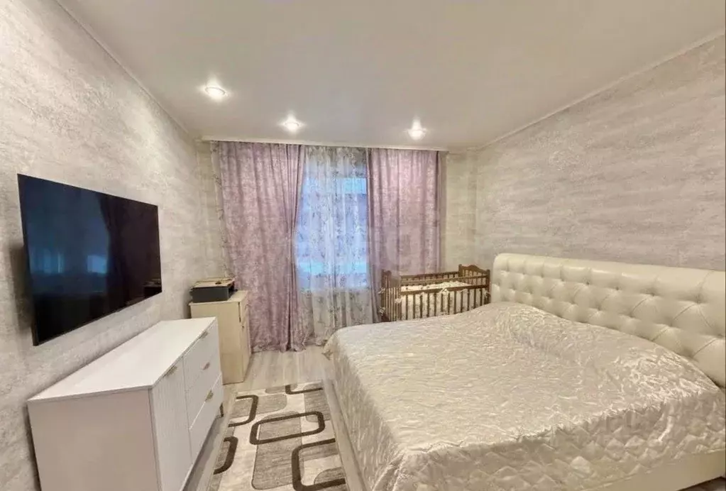 2-к кв. Оренбургская область, Орск Новый город мкр, ул. Горького, 6 ... - Фото 1