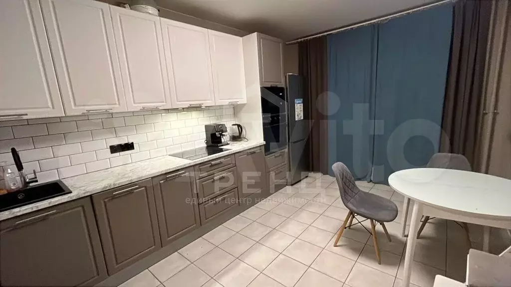 3-к. квартира, 77 м, 10/25 эт. - Фото 1