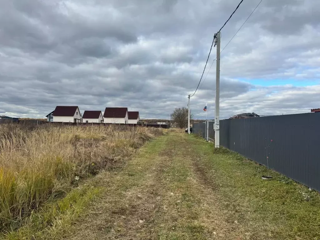 Участок в Московская область, Чехов городской округ, д. Сенино ... - Фото 1