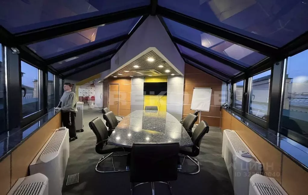 Офис в Санкт-Петербург Малая Морская ул., 23 (244 м) - Фото 2