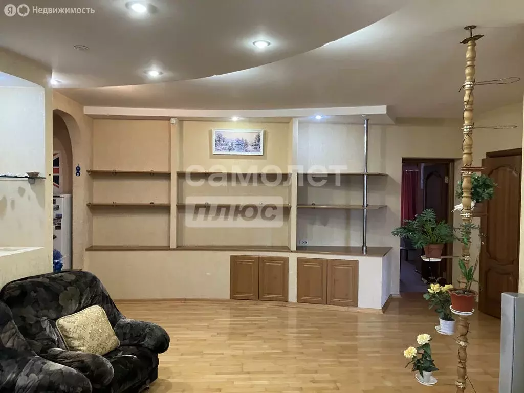 3-комнатная квартира: Челябинск, улица Энгельса, 99Б (86.6 м) - Фото 2