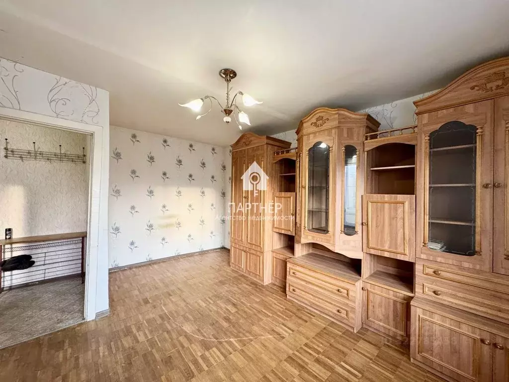 1-к кв. Владимирская область, Ковров ул. Зои Космодемьянской, 7/2 ... - Фото 0