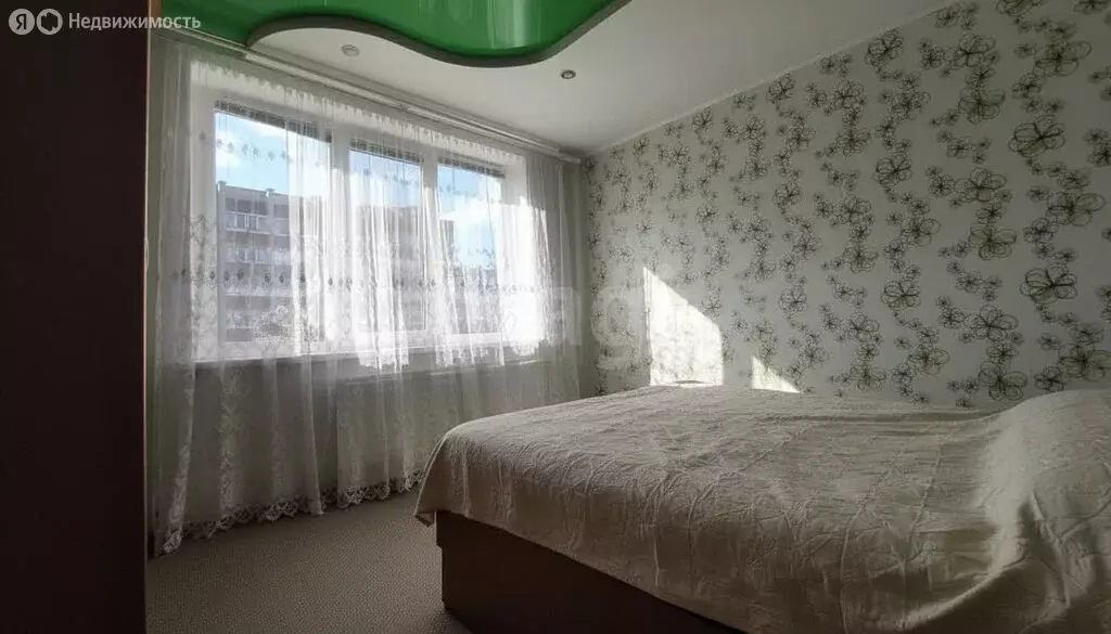 4-комнатная квартира: Нефтекамск, улица Карла Маркса, 4Б (73 м) - Фото 1