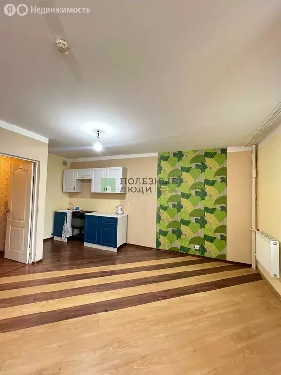 Квартира-студия: Ижевск, улица Ленина, 93 (39.6 м) - Фото 1