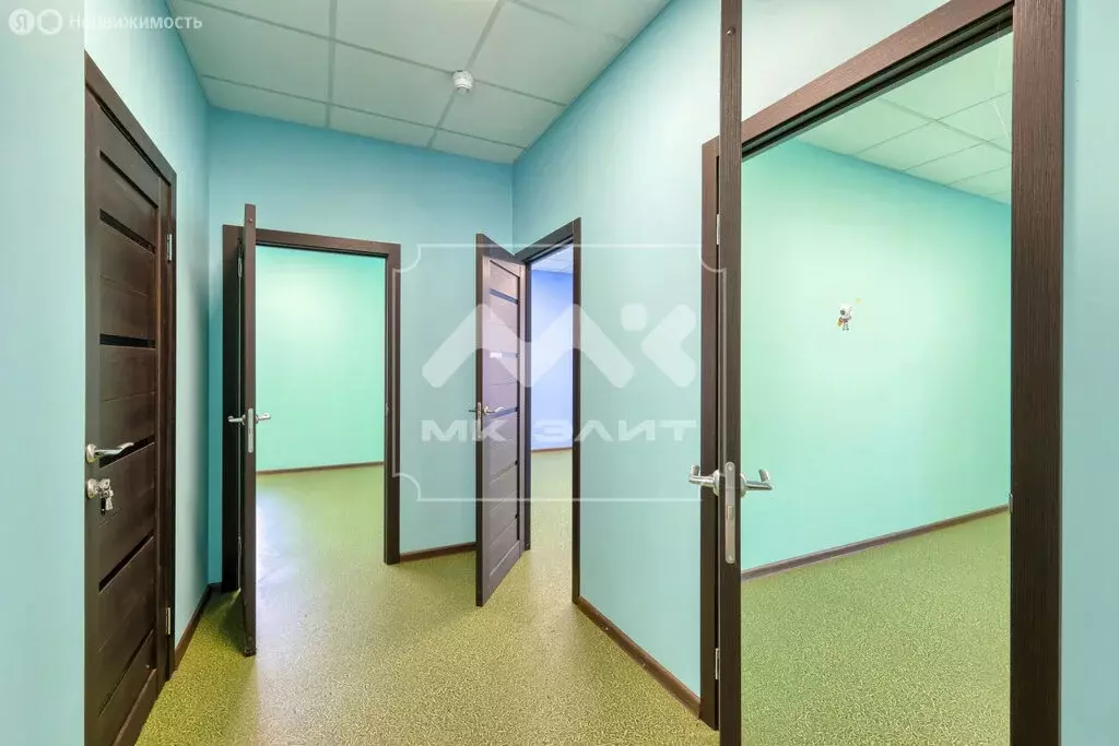 8-комнатная квартира: Санкт-Петербург, Краснодонская улица, 27к2 ... - Фото 1