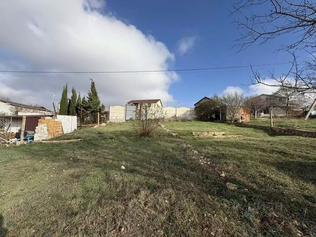 Участок в Севастополь Балаклавский муниципальный округ, Корабел СТ, ... - Фото 1