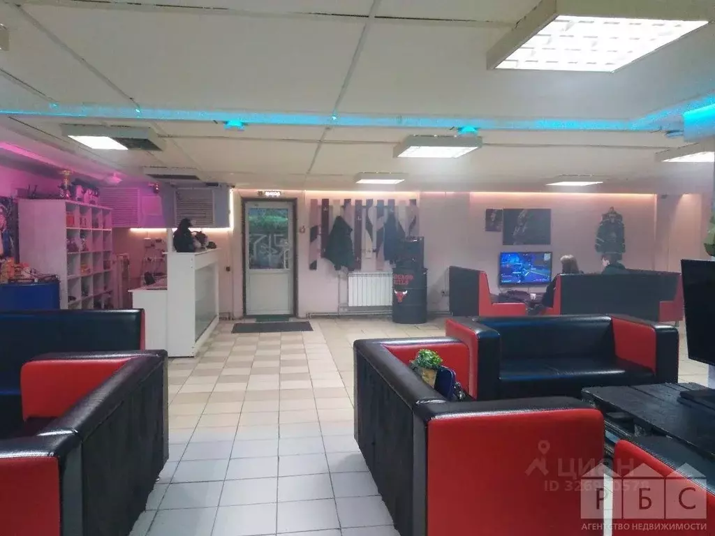 Помещение свободного назначения в Саратовская область, Саратов ... - Фото 1