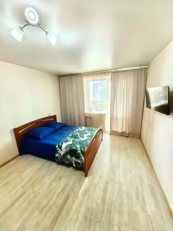 1-к кв. Волгоградская область, Волгоград ул. Маршала Еременко, 42 ... - Фото 1