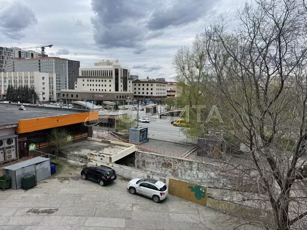 1-к кв. Тюменская область, Тюмень ул. Республики, 92 (33.0 м) - Фото 0
