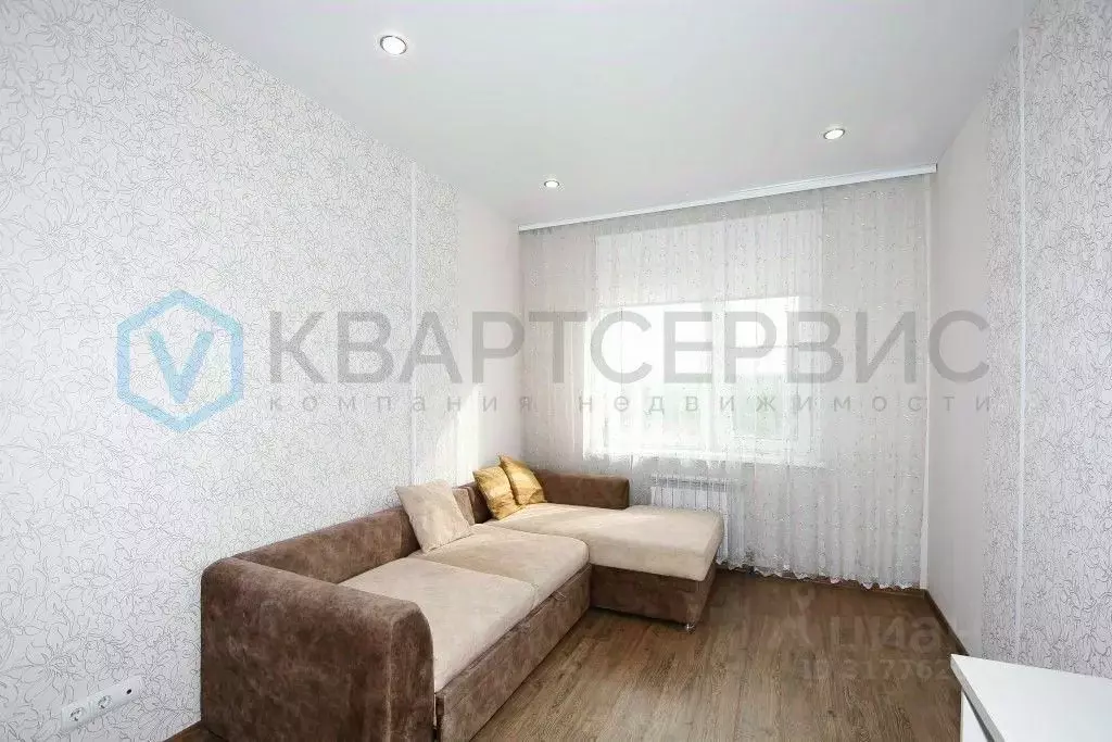 2-к кв. Омская область, Омск ул. Крупской, 13/1 (45.7 м) - Фото 1