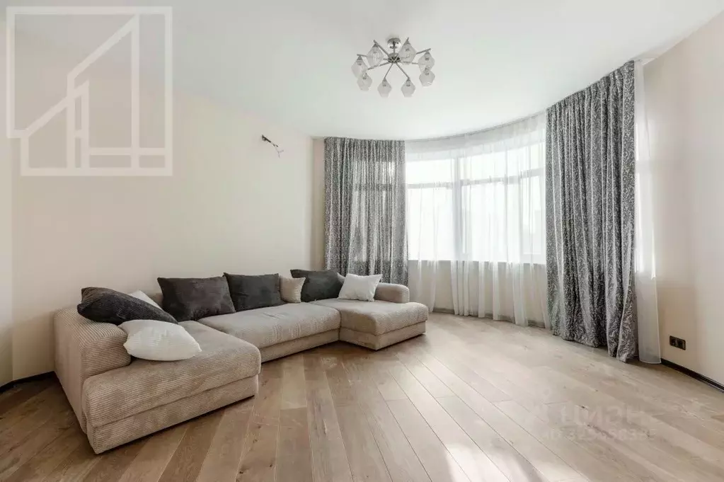 3-к кв. Москва Нежинская ул., 8К1 (130.0 м) - Фото 1