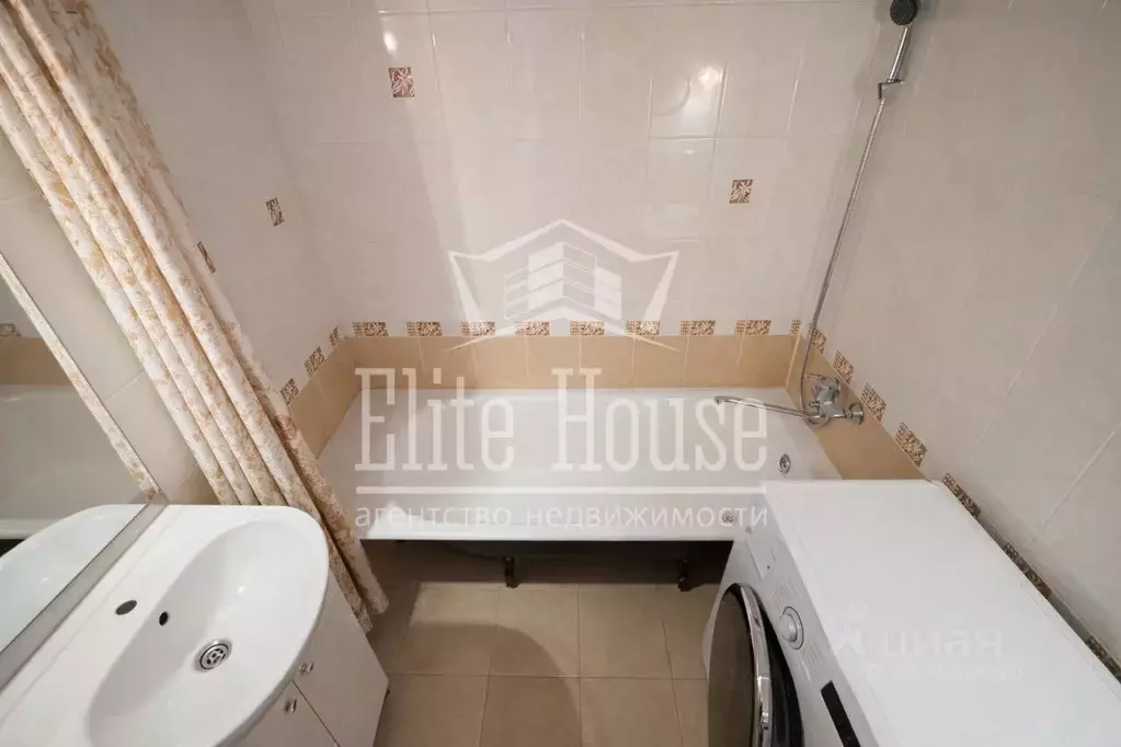 2-к кв. Калужская область, Калуга городской округ, д. Мстихино ул. ... - Фото 2