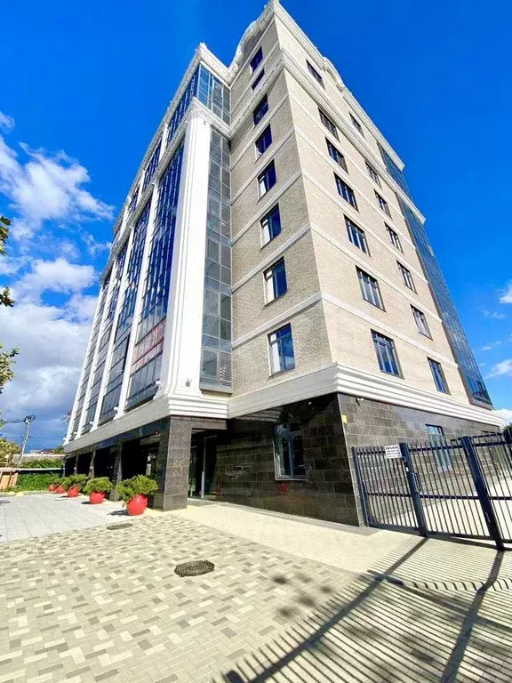 2-к. квартира, 96 м, 2/9 эт. - Фото 1