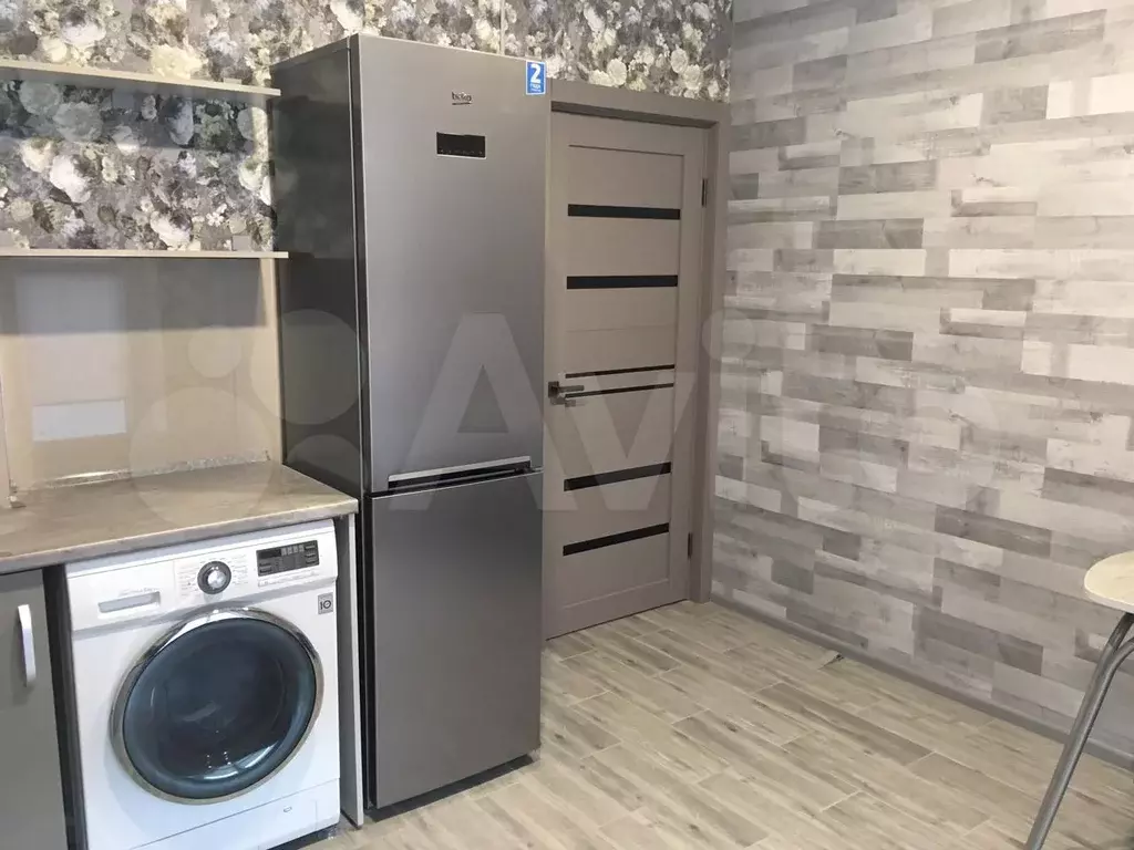 1-к. квартира, 40 м, 2/10 эт. - Фото 1