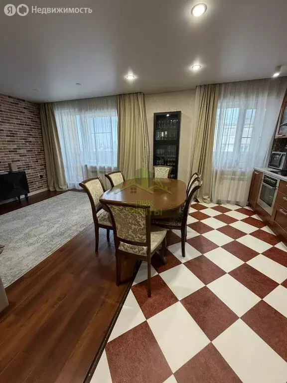 3-комнатная квартира: Улан-Удэ, улица Шумяцкого, 27 (67.1 м) - Фото 2