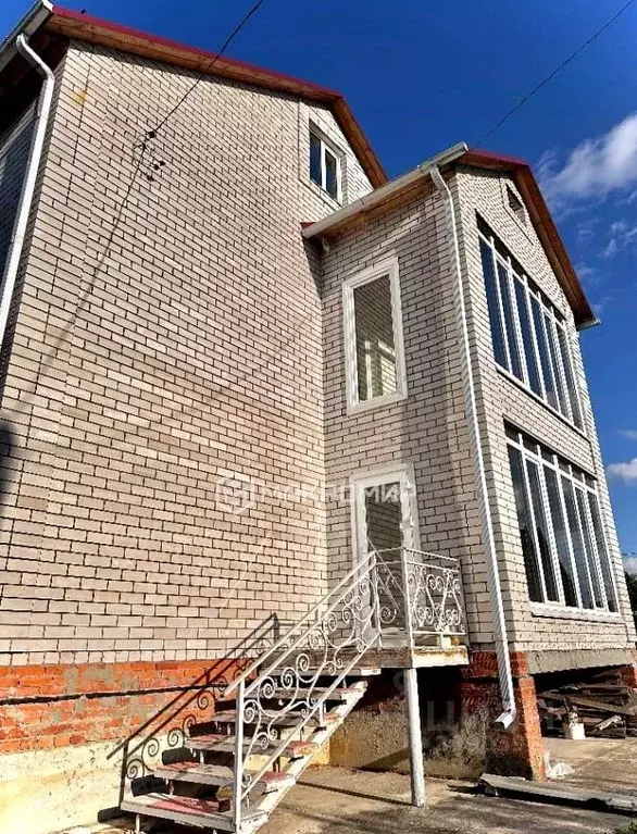 Дом в Орловская область, Орловский район, д. Нижняя Лужна, ... - Фото 1