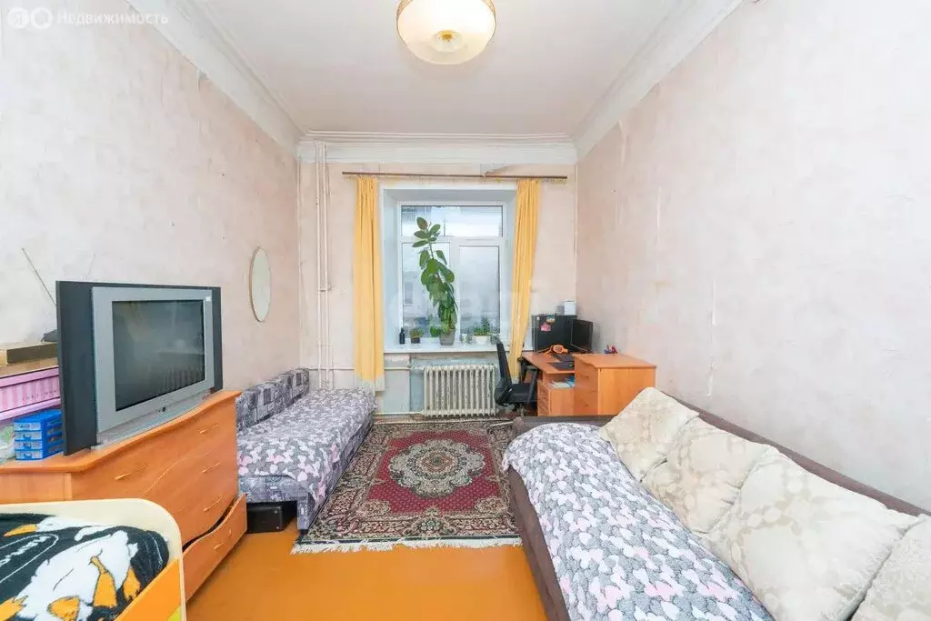 2-комнатная квартира: Пермь, улица Клары Цеткин, 1 (59.9 м) - Фото 1