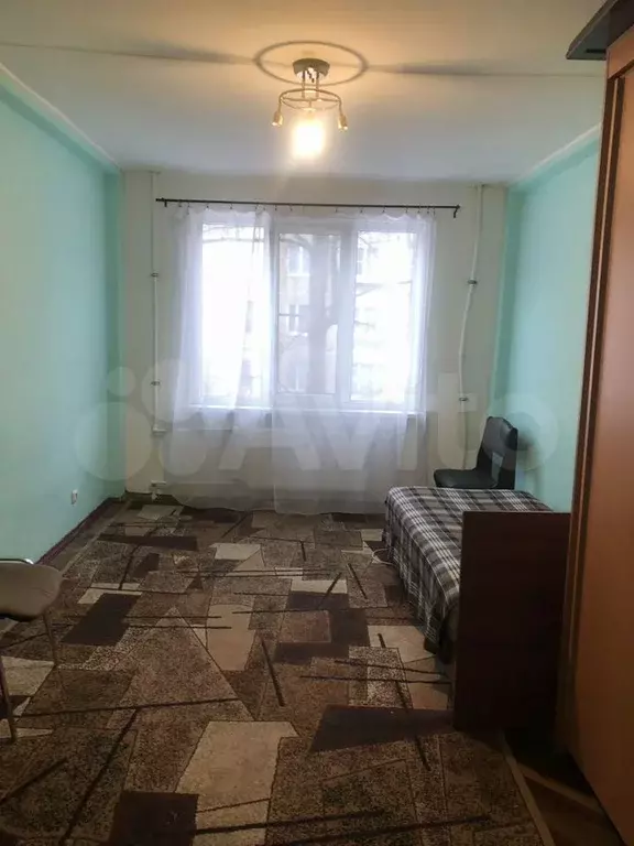 Комната 15 м в 3-к., 2/5 эт. - Фото 0