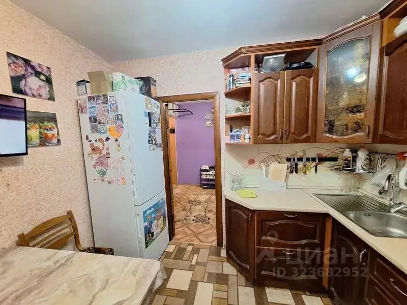 2-к кв. Самарская область, Тольятти 10-й кв-л, бул. Луначарского, 21 ... - Фото 1