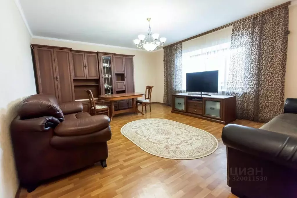 2-к кв. Самарская область, Тольятти Спортивная ул., 8 (72.0 м) - Фото 1