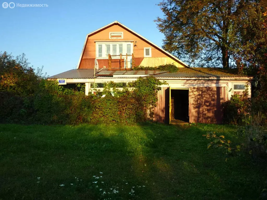 Дом в село Нижние Прыски, Центральная улица, 27 (100 м) - Фото 0