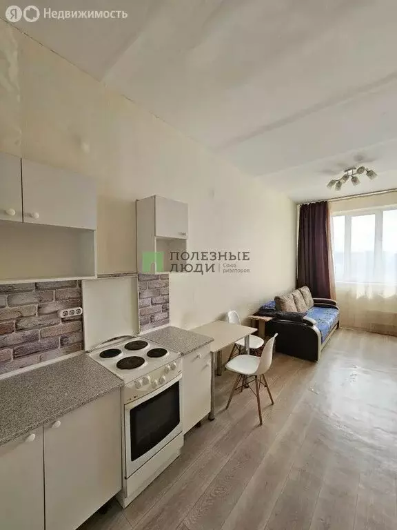 Квартира-студия: Красноярск, улица 40 лет Победы, 2 (27.6 м) - Фото 2