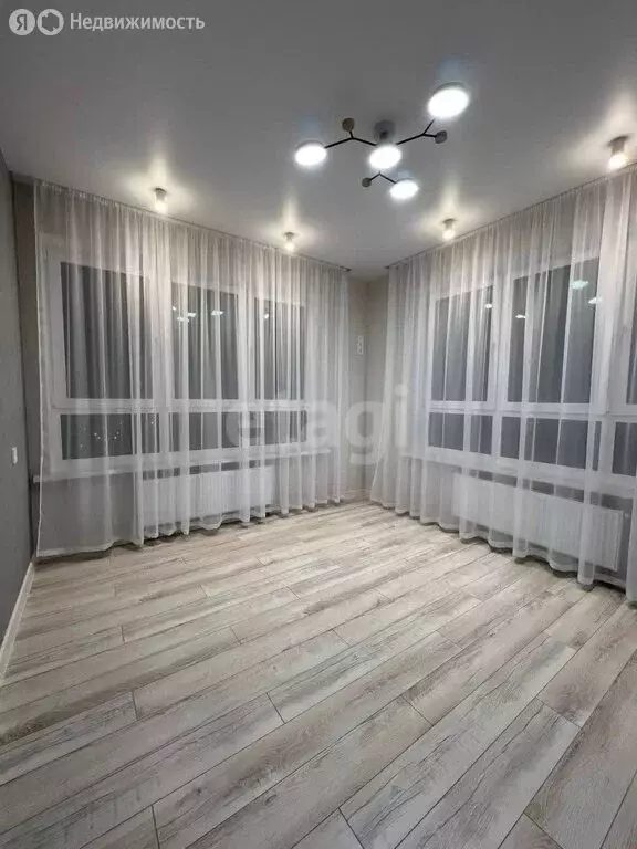 3-комнатная квартира: Пенза, улица Рахманинова, 18 (65 м) - Фото 0